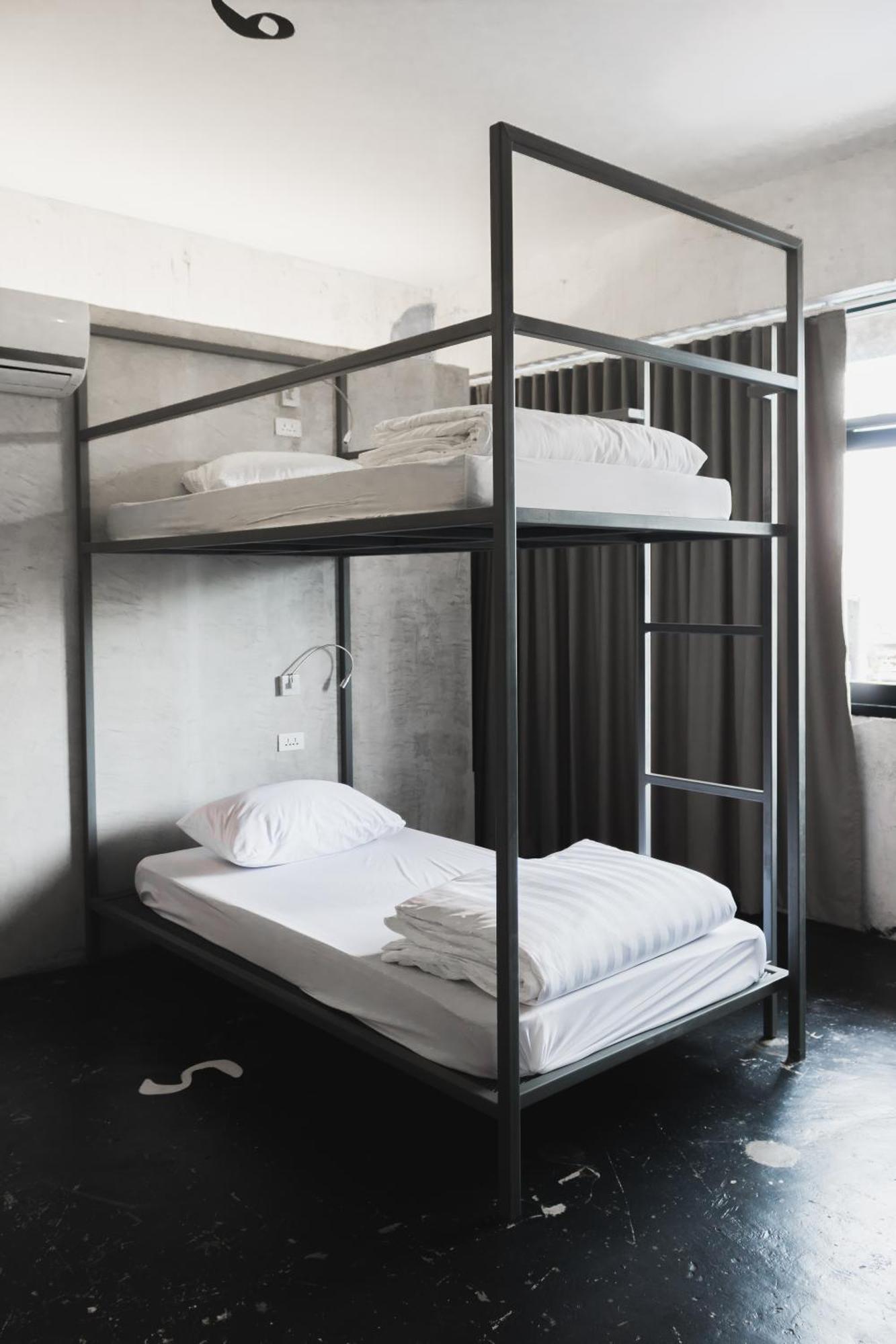 Thunder Bird Hostel Chiang Mai Dış mekan fotoğraf