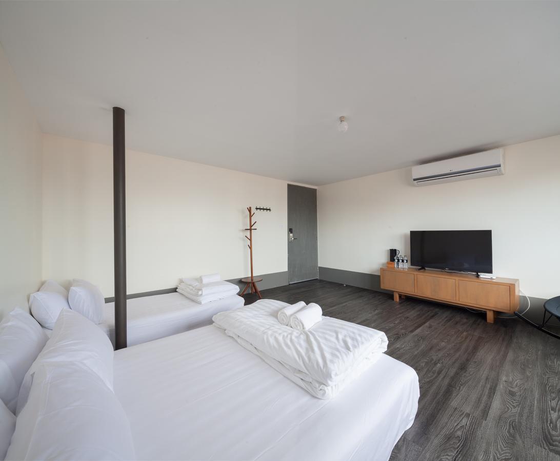 Thunder Bird Hostel Chiang Mai Dış mekan fotoğraf