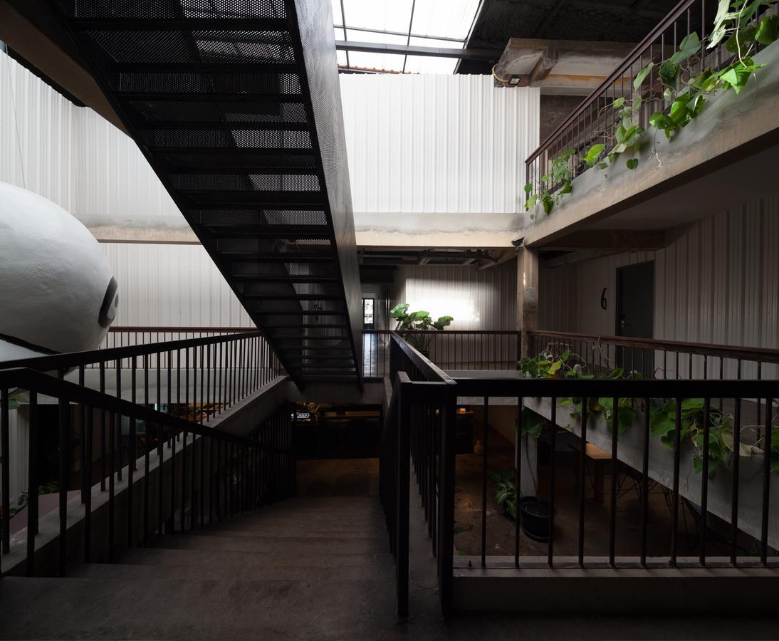 Thunder Bird Hostel Chiang Mai Dış mekan fotoğraf