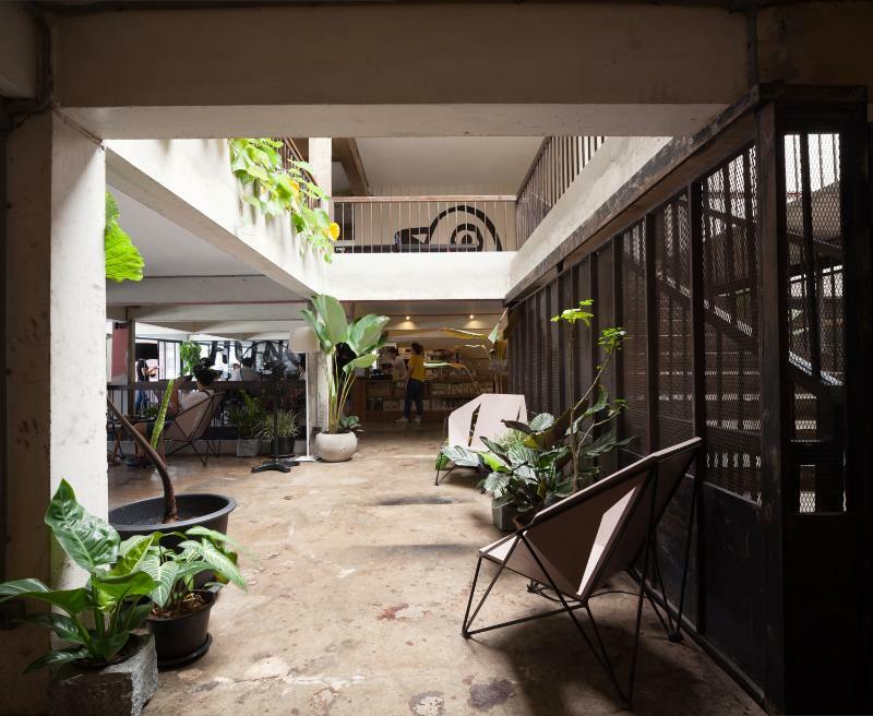 Thunder Bird Hostel Chiang Mai Dış mekan fotoğraf