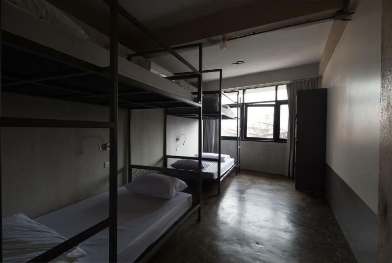 Thunder Bird Hostel Chiang Mai Dış mekan fotoğraf