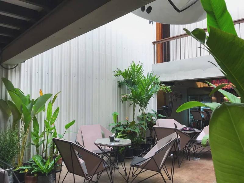 Thunder Bird Hostel Chiang Mai Dış mekan fotoğraf